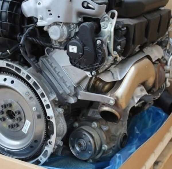 M157 5.5-L V8 biturbo Mercedes Benz Complete Used Engine - Image 4